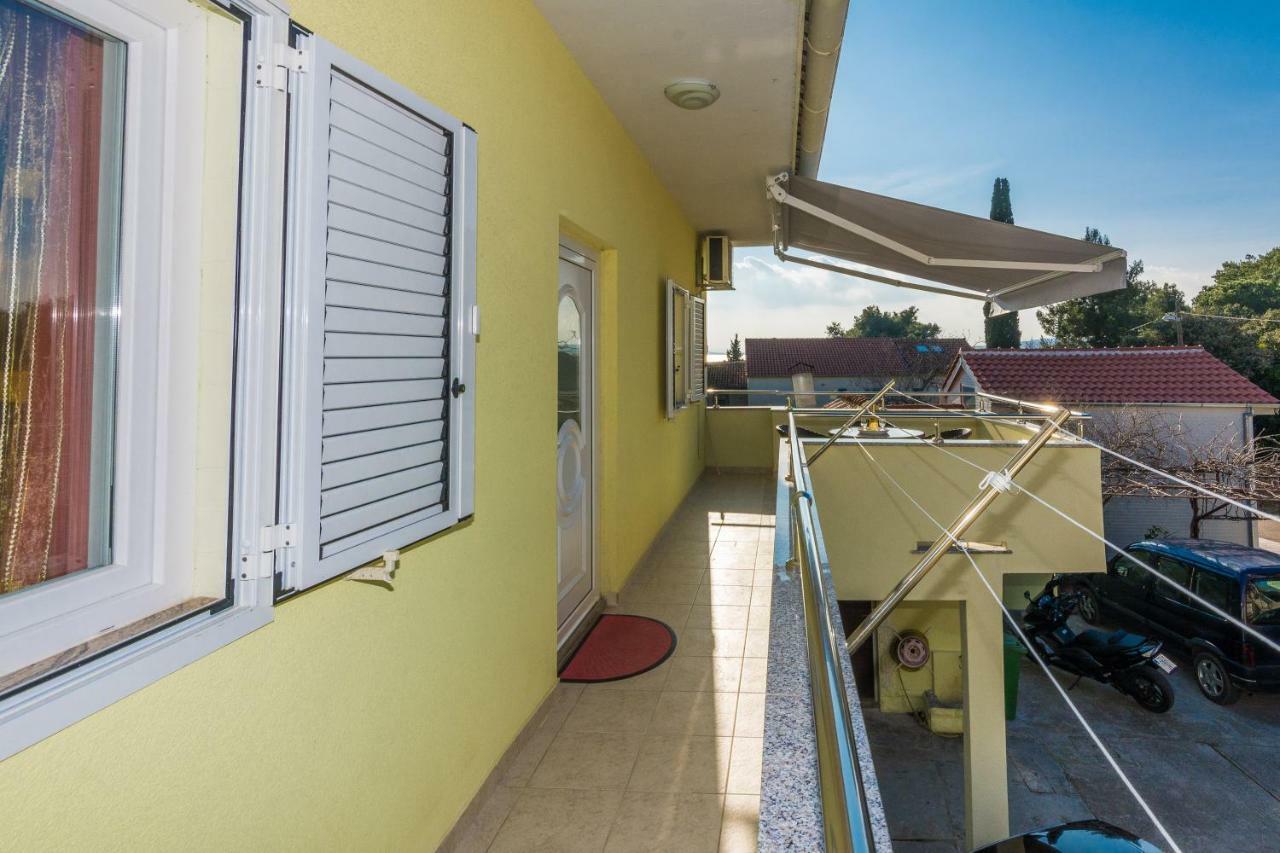 Apartman Mladenka Sukošan Eksteriør billede